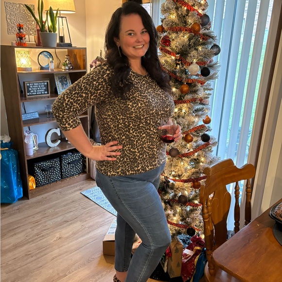 Meet your Posher, Heather - Picture 7 of 8